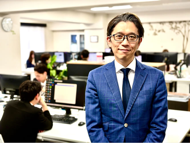 代表取締役 剣持寿康